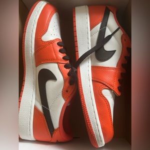 Womens Air Jordan 1 Low OG Starfish size 6Y Orange Athletic Sneaker Nike